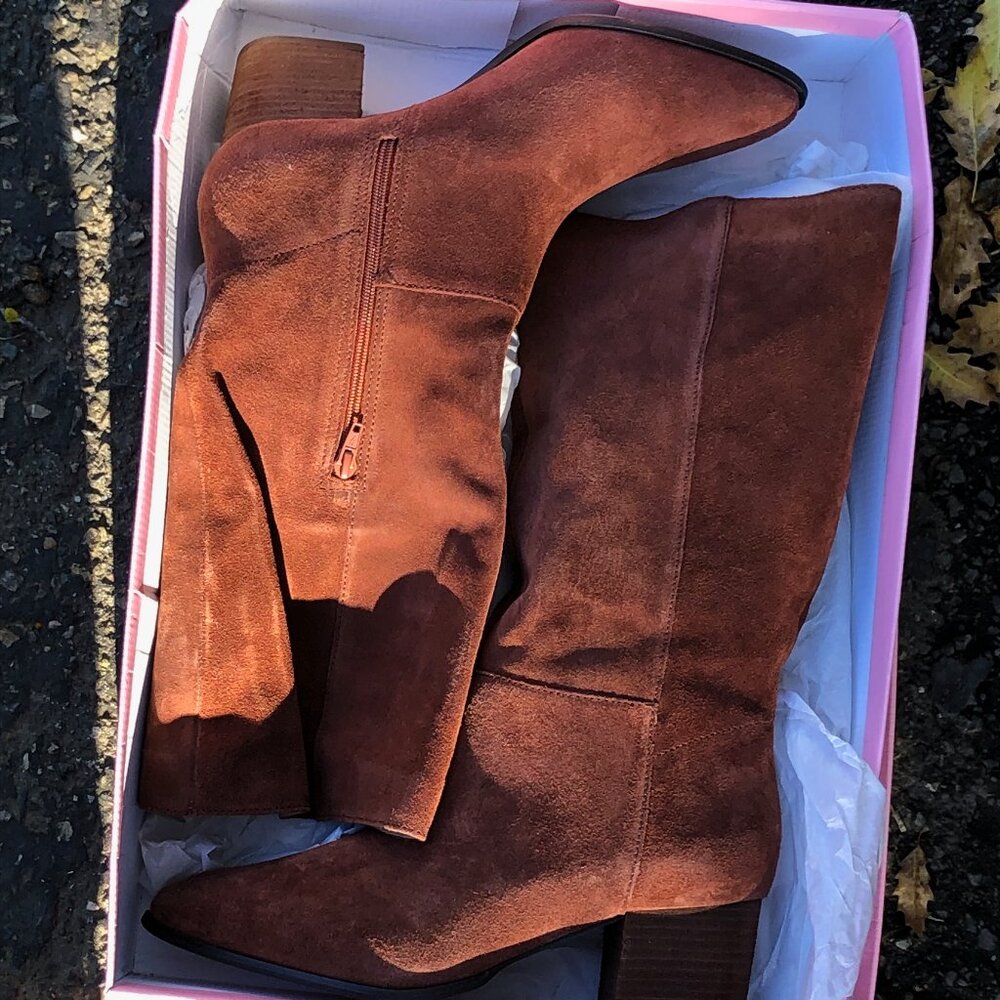 Sz 10 Brown Suede Boots NiB